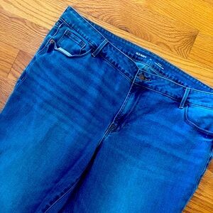 Old Navy 20 Kicker Boot Cut - Mid Rise Blue Jeans